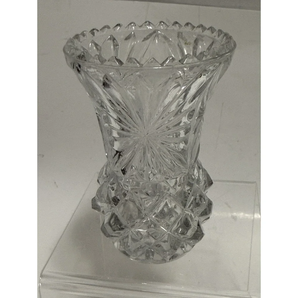 Vintage Clear Pressed Glass‎ Bud Vase Starburst Diamond Point Sawtooth Rim 5